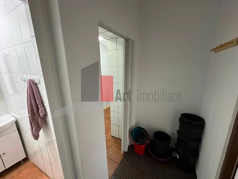 Dacia spatiu comercial de inchiriat